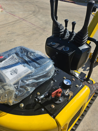 2025 1 TON, Mini Excavator w/ Canopy, Kubota Diesel, Bucket/Hydraulic Thumb