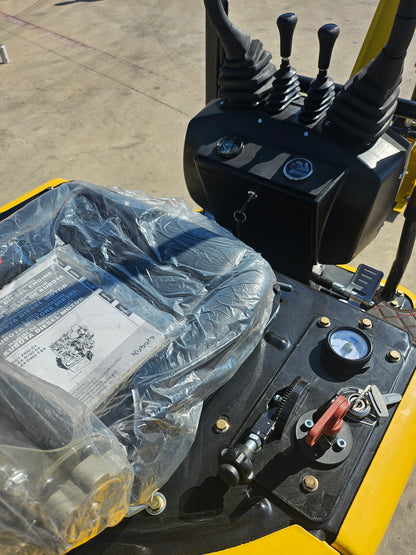 2025 1 TON, Mini Excavator w/ Canopy, Kubota Diesel, Bucket/Hydraulic Thumb