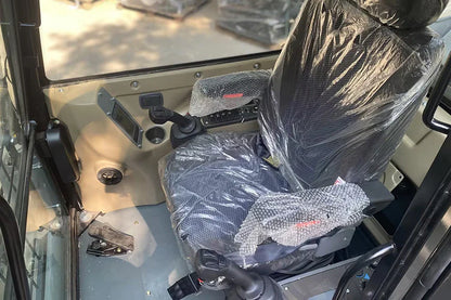 Rippa RS20 Skid Steer with Kubota Engine, Pilot Tracks