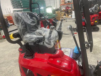 Rhinoceros 2 Ton Mini Excavator with Pilot System