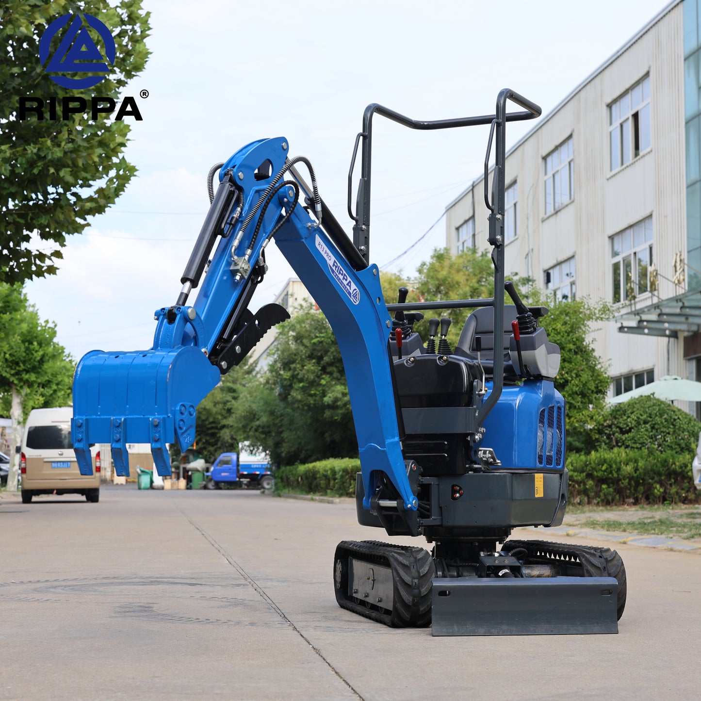 Rippa R13-2 Pro With Expansion Tracks and Swing Boom, Kubota Engine