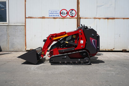 Rhinoceros Skid Steer Loader RH925 with Kubota Diesel Engine