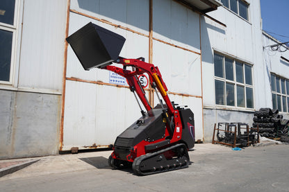 Rhinoceros Skid Steer Loader RH925 with Kubota Diesel Engine