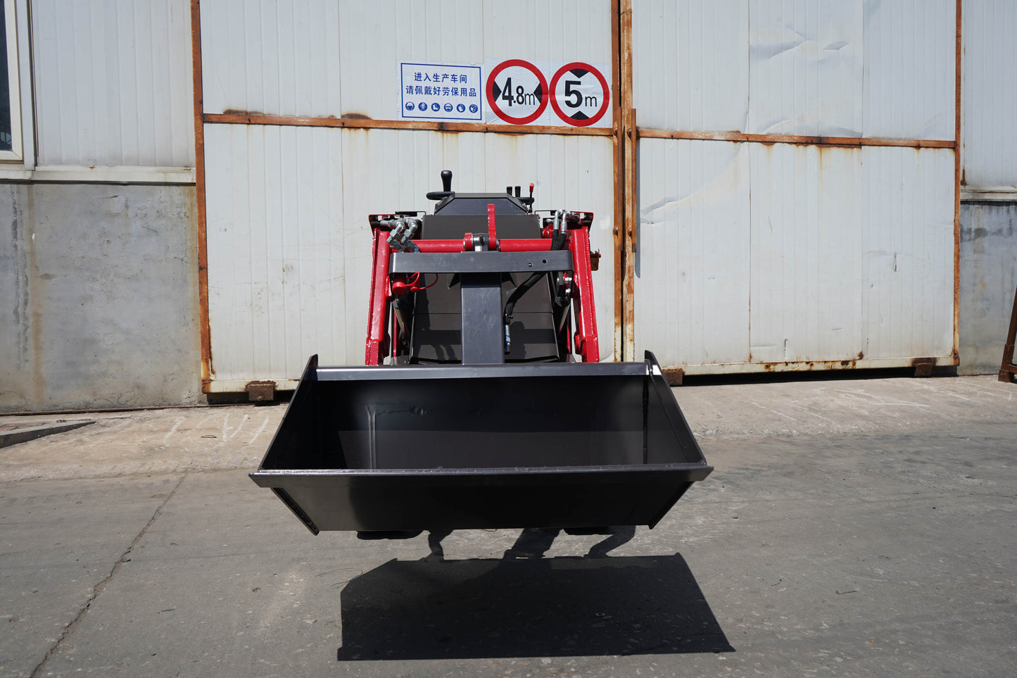 Rhinoceros Skid Steer Loader RH925 with Kubota Diesel Engine