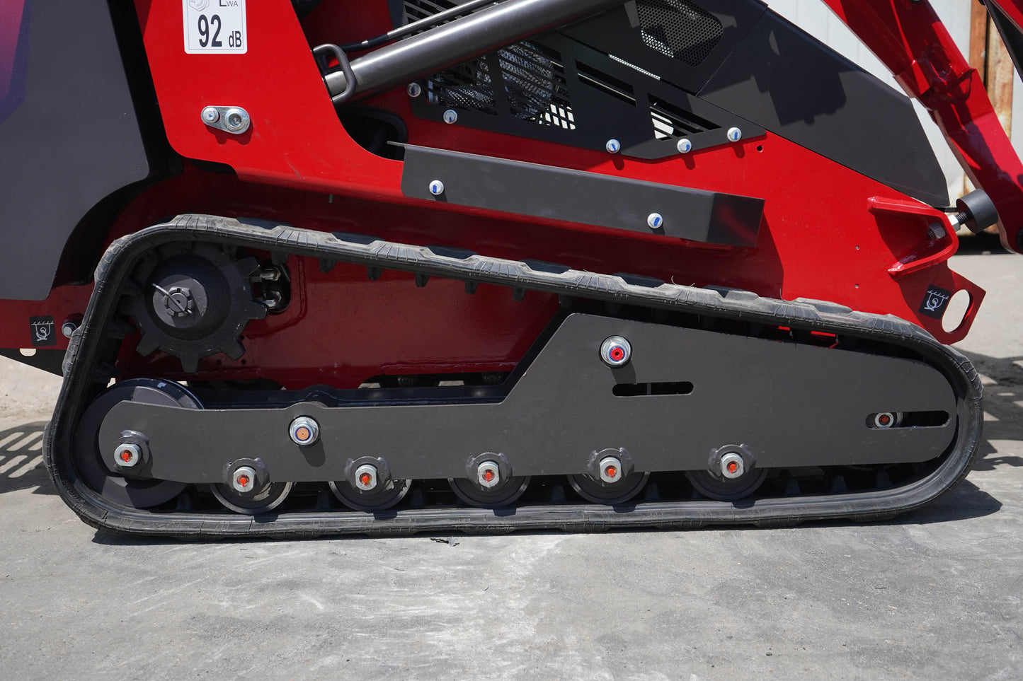 Rhinoceros Skid Steer Loader RH925 with Kubota Diesel Engine