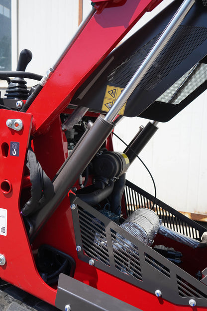 Rhinoceros Skid Steer Loader RH925 with Kubota Diesel Engine