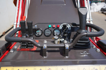 Rhinoceros Skid Steer Loader RH925 with Kubota Diesel Engine