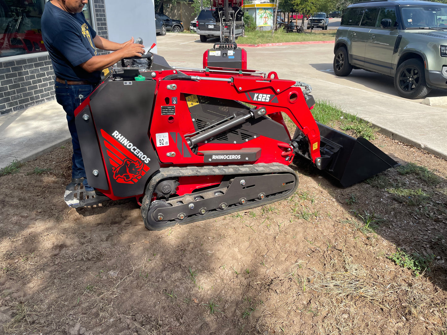 Rhinoceros Skid Steer Loader RH925 with Kubota Diesel Engine