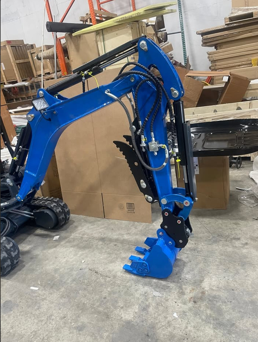 Rippa R10 Kubota Diesel engine Excavator, Hydraulic Thumb/Bucket/Telescopic Track/Swing Boom