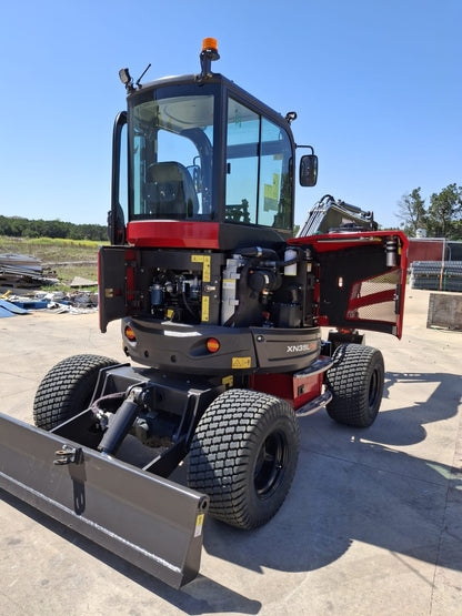 Rhinoceros XN35L Pro Wheeled Excavator with Cab