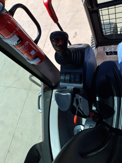 Rhinoceros XN35L Pro Wheeled Excavator with Cab