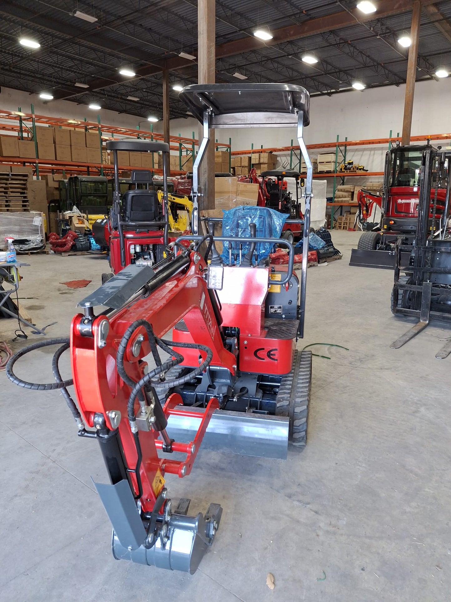 Titan 1 Ton Mini Excavator Front Control , B&S Engine