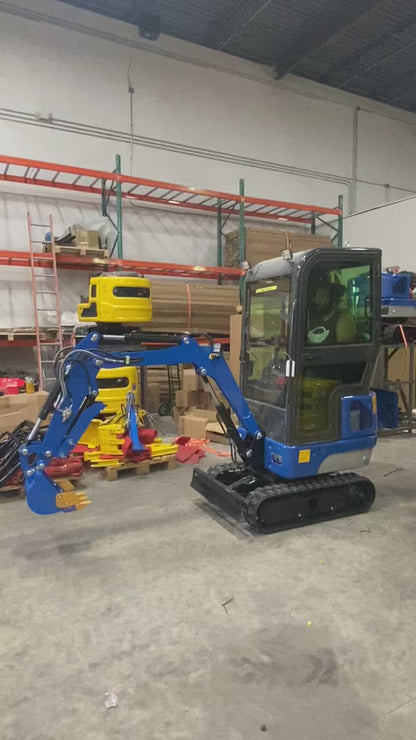 1.3 TON w/ Cab Mini Excavator with Kubota Diesel D902 Engine