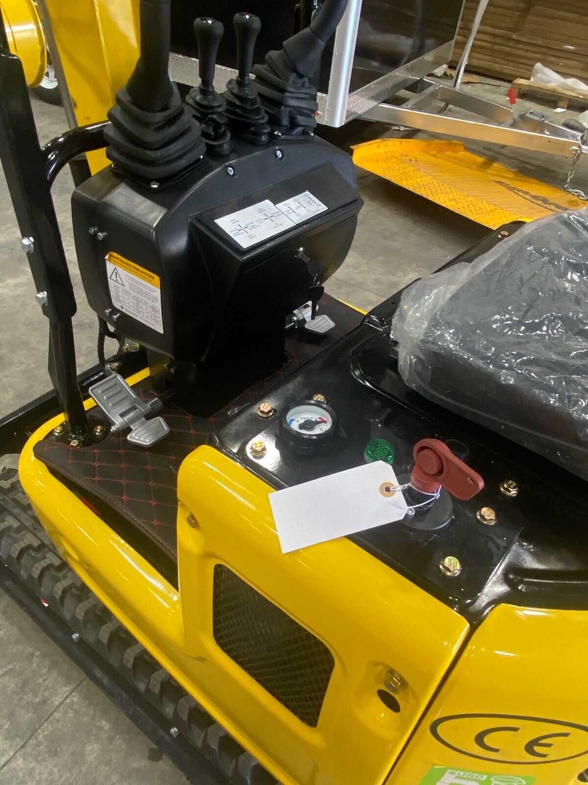 R319 Mini Excavator with Canopy, Rato Engine