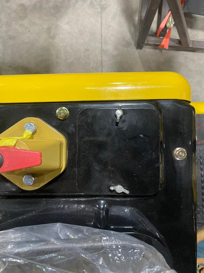 1 Ton Mini Excavator with Telescopic Track, Swing Boom  Thumb 13.4 HP